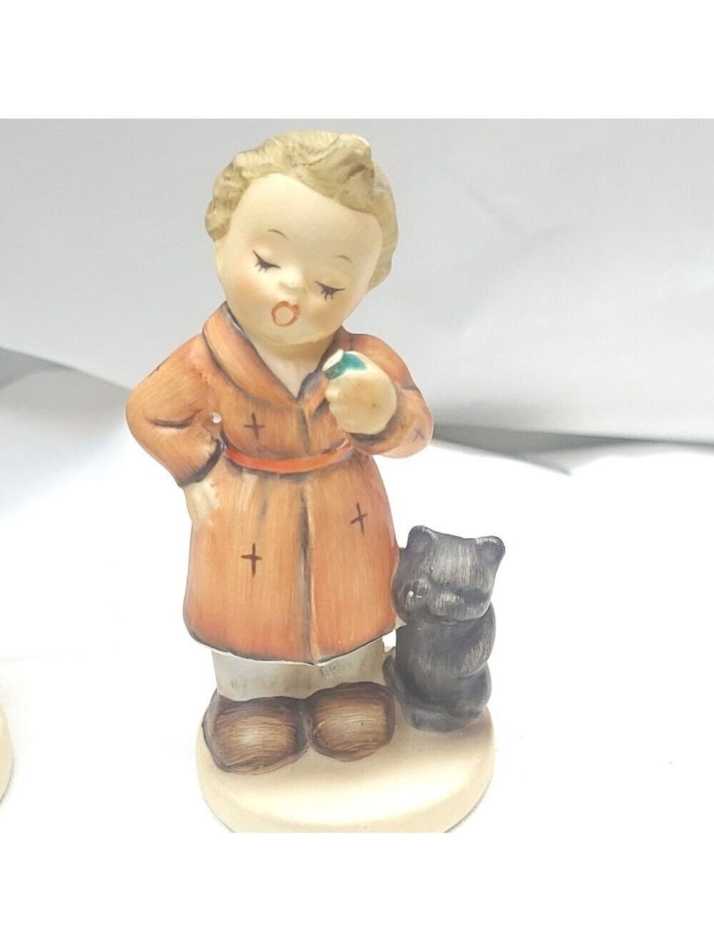 Vintage Napco Figurines - Picture 5 of 8